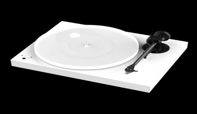 Pro-Ject X1 B Turntable