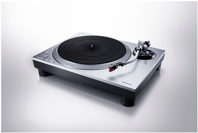 Technics SL-1500C Direct Drive Turntable System
